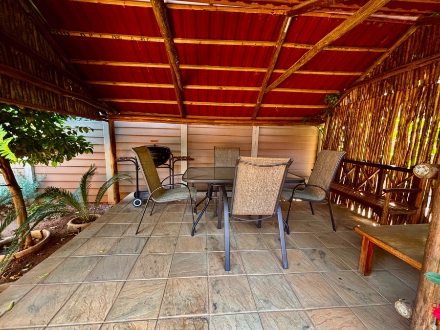 4 Bedroom Property for Sale in Wilkoppies North West